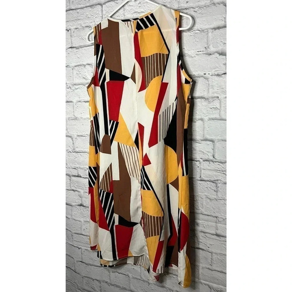 Emery Rose geometric print dress size L. - Picture 5 of 6